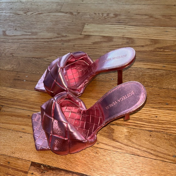 Bottega Veneta Metallic Pink Heels - Picture 1 of 2